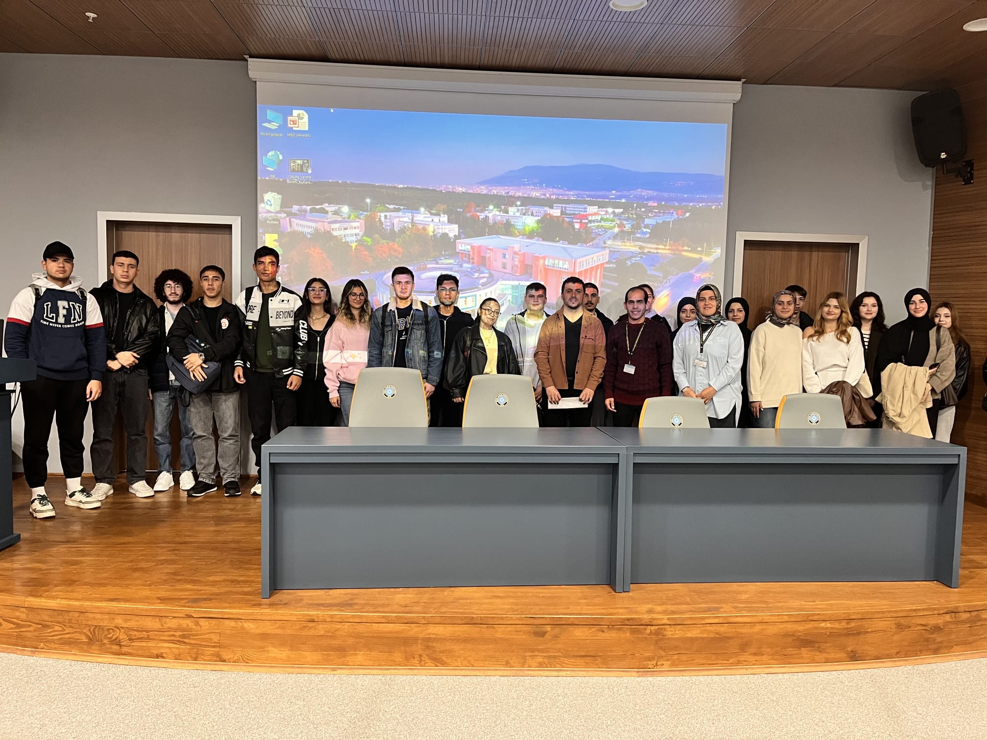  WhatsApp Image 2025-11-13 at 13.17.11 (1)